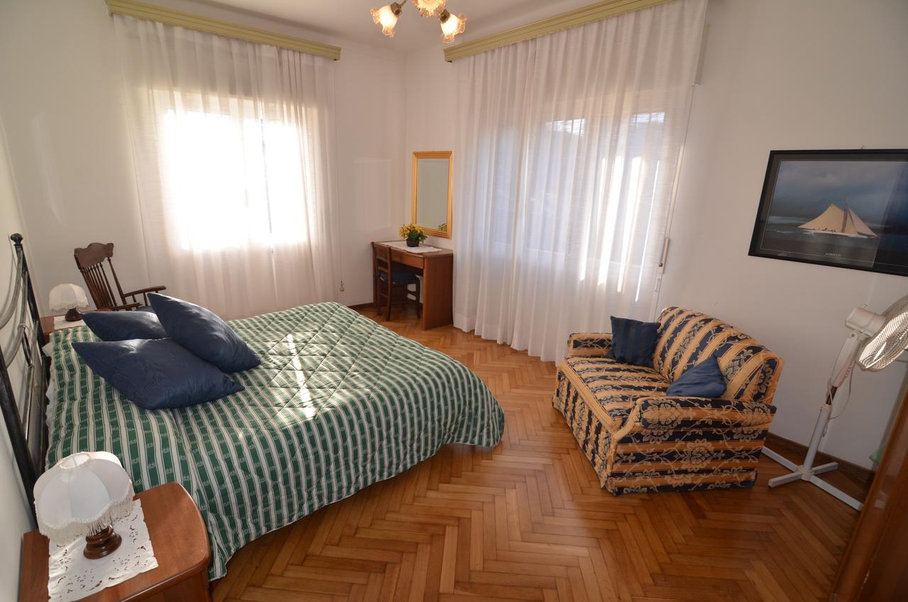 Glicine Apartment Levanto Kültér fotó